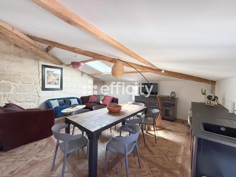 Appartement - 133 m² - 6 pièces