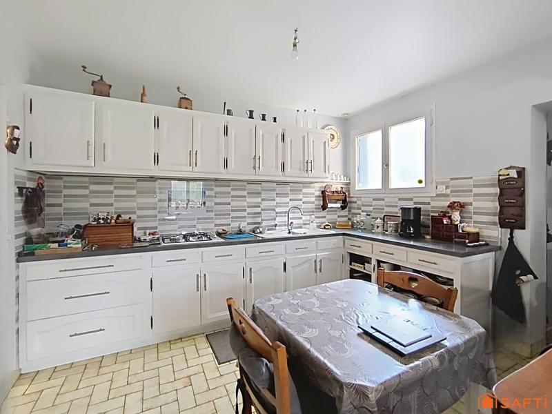 Maison - 135 m² - 8 pièces