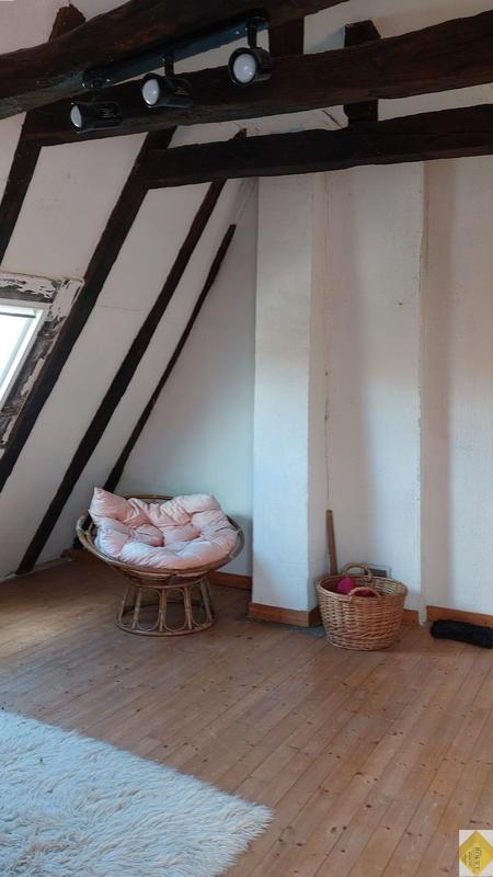 Maison - 96 m² - 5 pièces