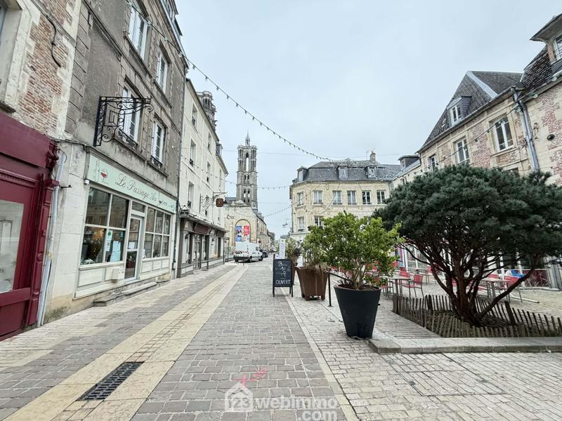 Local commercial - 92 m² - 2 pièces