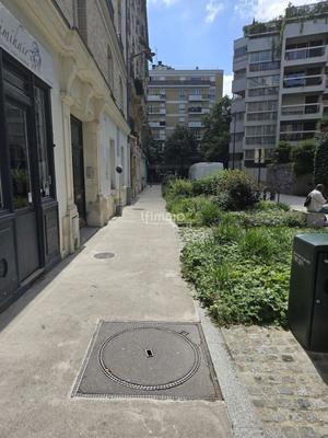 Local commercial - 31 m² - 2 pièces