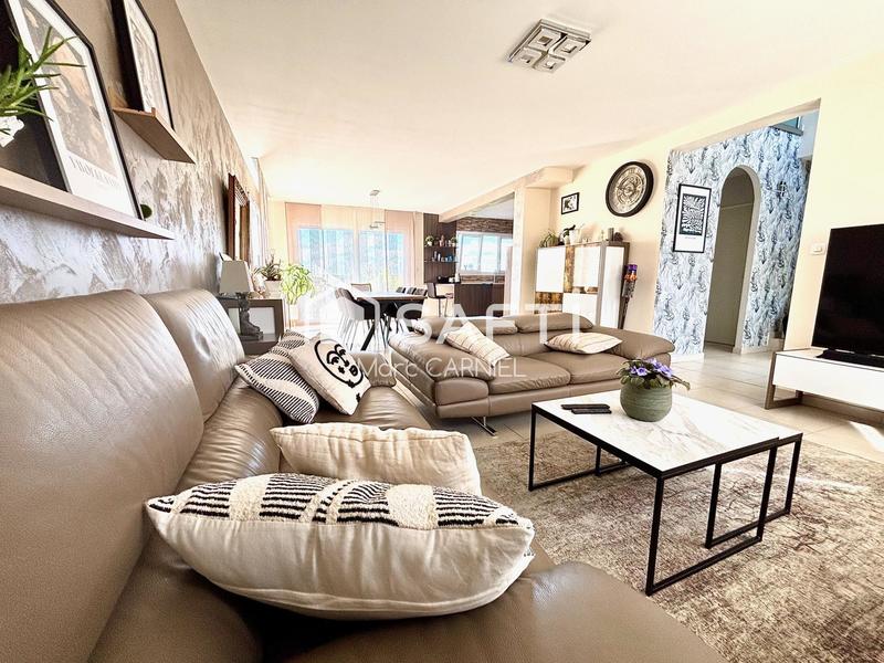 Maison - 155 m² - 6 pièces