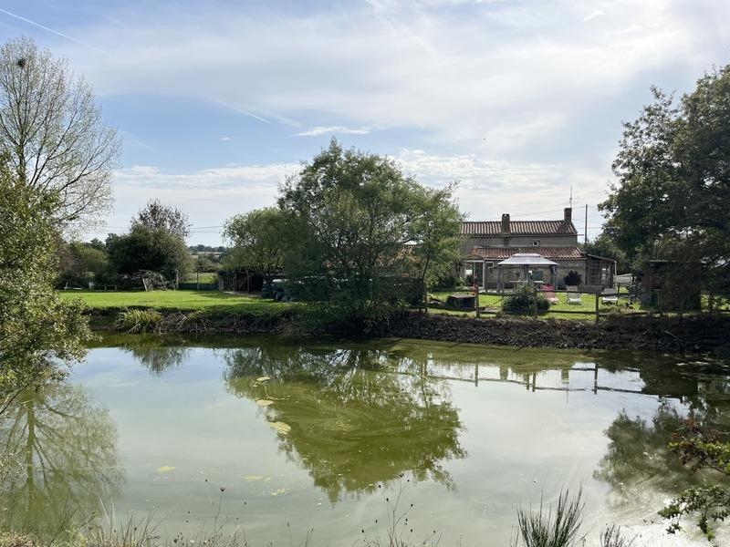 Maison - 170 m² - 7 pièces