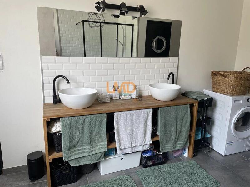 Maison de ville - 197 m² - 13 pièces