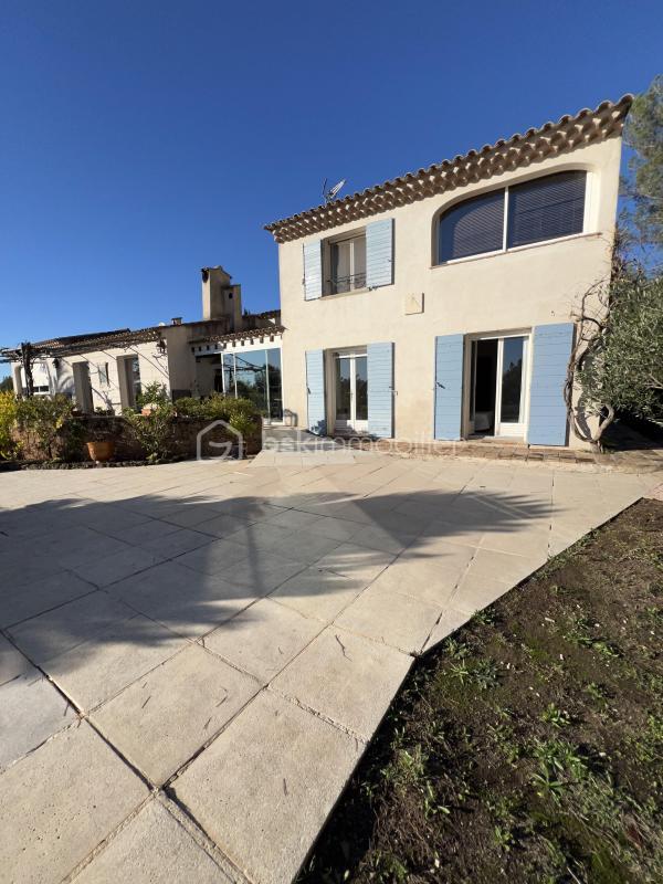 Maison - 186 m² - 6 pièces