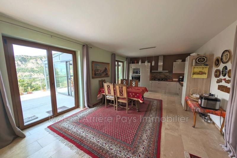 Maison - 142 m² - 5 pièces