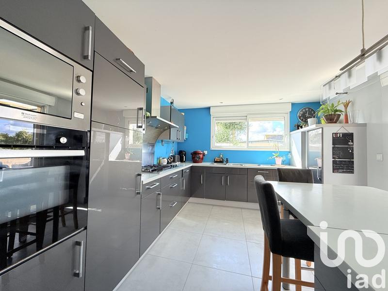 Maison - 179 m² - 5 pièces