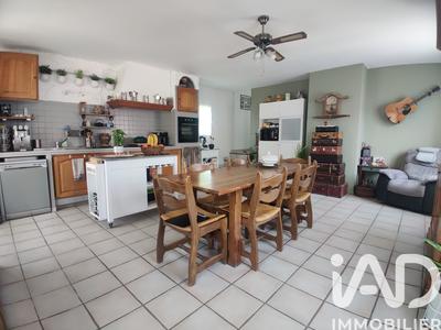 Maison de ville - 94 m² - 5 pièces