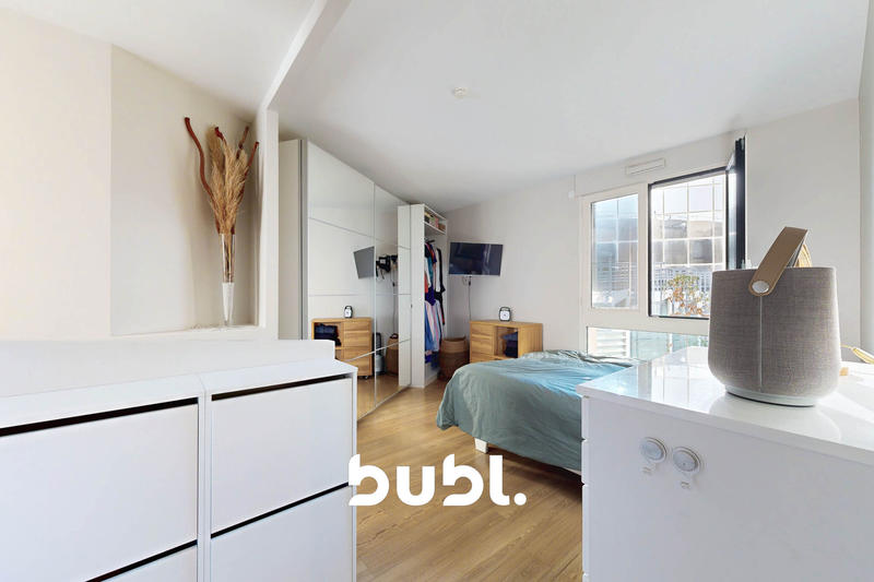 Appartement - 110 m² - 5 pièces