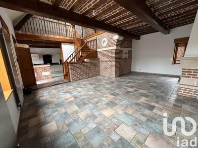 Maison - 220 m² - 6 pièces