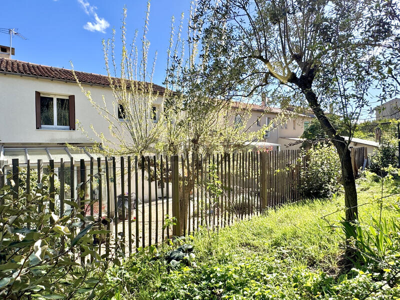Maison - 83 m² - 5 pièces