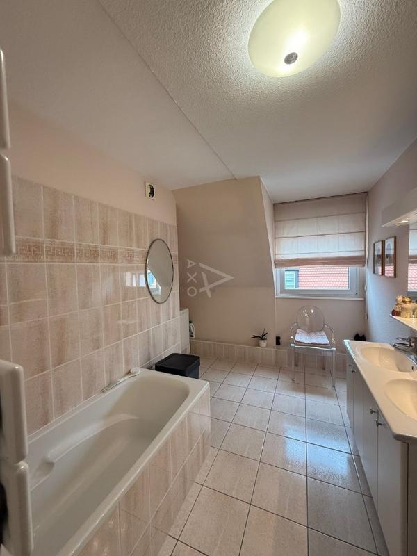 Appartement - 91 m² - 4 pièces