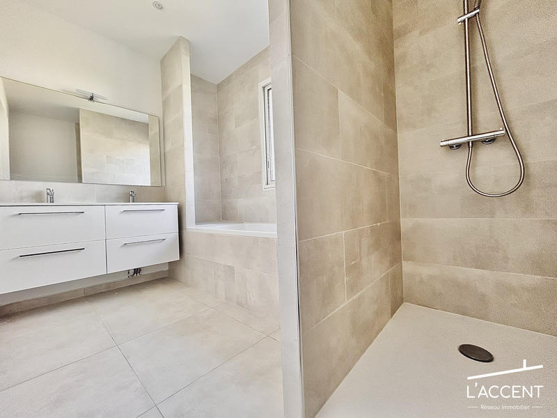 Maison - 191 m² - 6 pièces