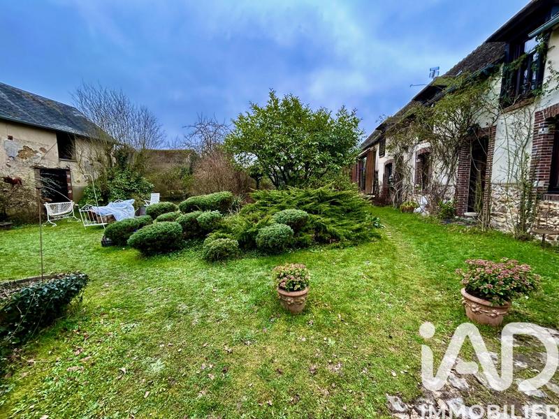 Maison - 229 m² - 8 pièces