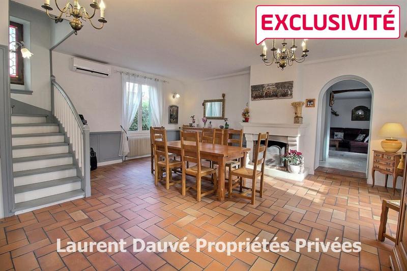 Maison - 160 m² - 7 pièces