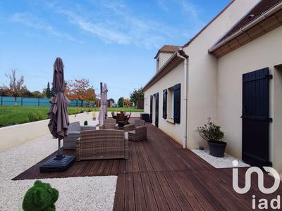 Maison - 133 m² - 6 pièces