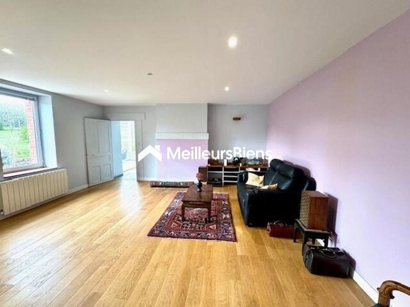 Maison - 131 m² - 8 pièces