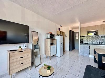 Studio - 21 m² - 1 pièce