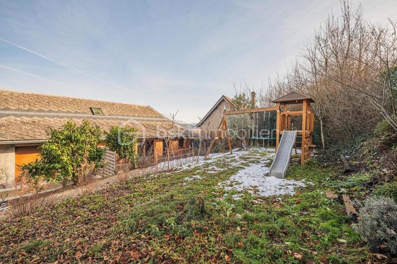 Duplex - 82 m² - 4 pièces