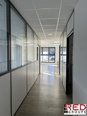 Bureau - 101 m²