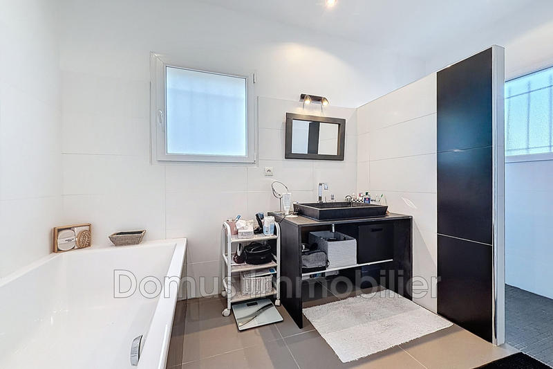 Maison - 165 m² - 7 pièces