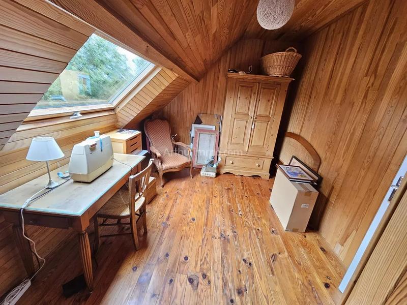 Maison - 143 m² - 5 pièces