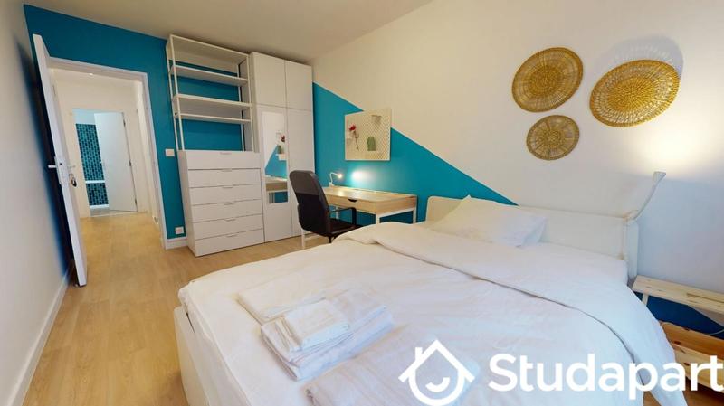 Chambre - 9 m² - 1 pièce