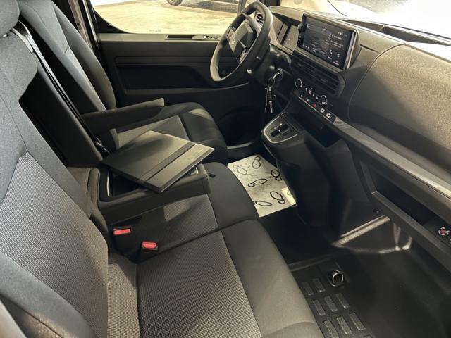 Citroën Jumpy Fourgon 26 658,00 Ht - Xl Long 2.0 BLUEHDi 180 Ch Eat8 Pack Look Camera Moduwork Apple Carplay Expert