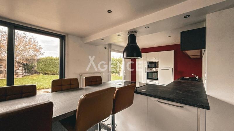 Maison - 97 m² - 4 pièces