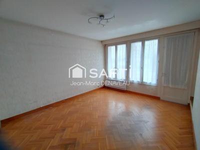 Maison - 82 m² - 5 pièces