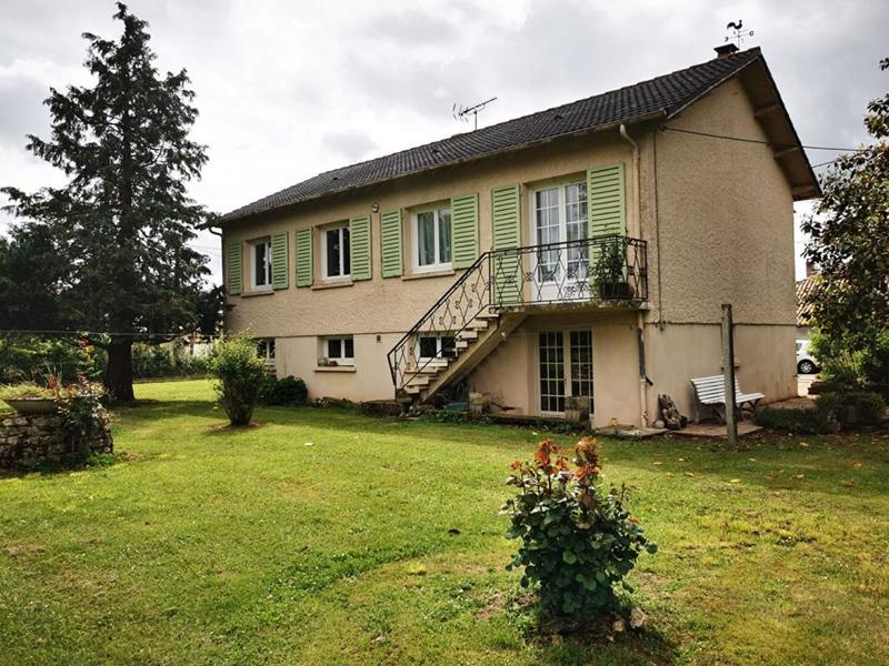 Maison - 163 m² - 7 pièces