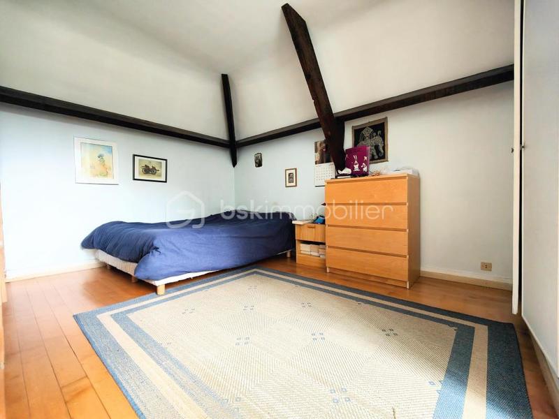 Maison - 175 m² - 7 pièces