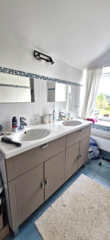 Propriété - 140 m² - 7 pièces