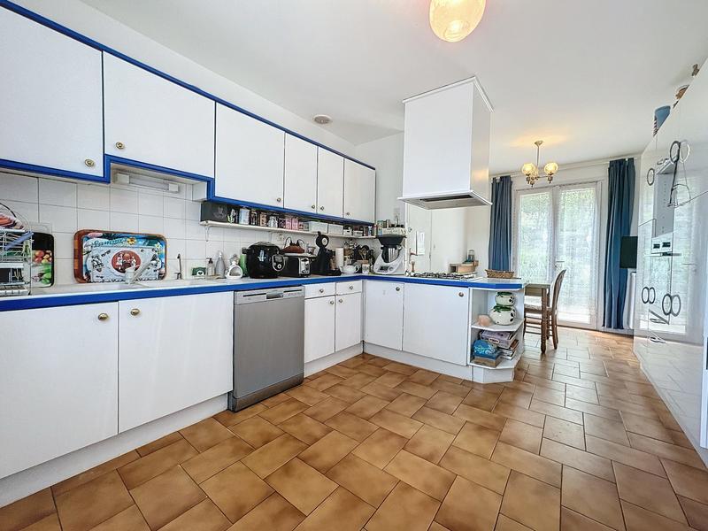 Maison - 185 m² - 6 pièces