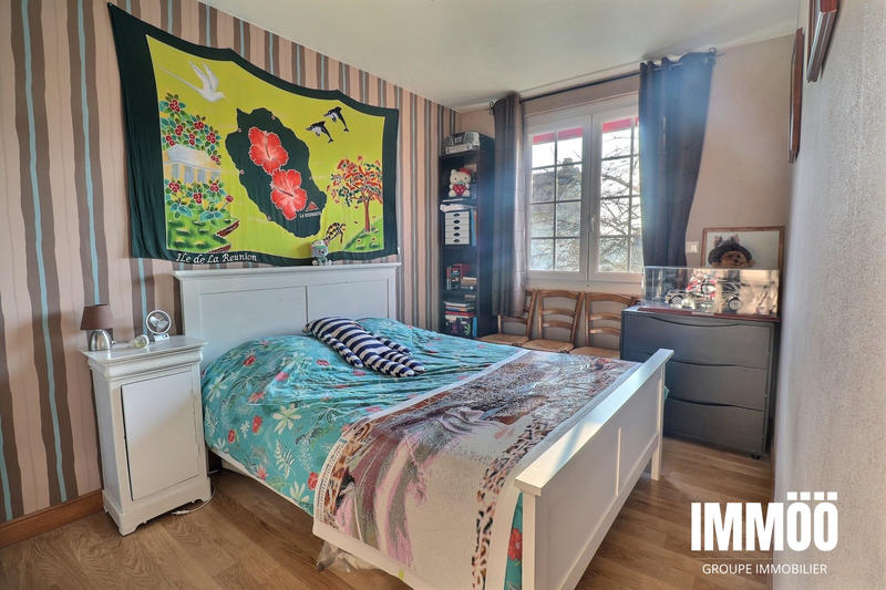 Maison - 95 m² - 5 pièces