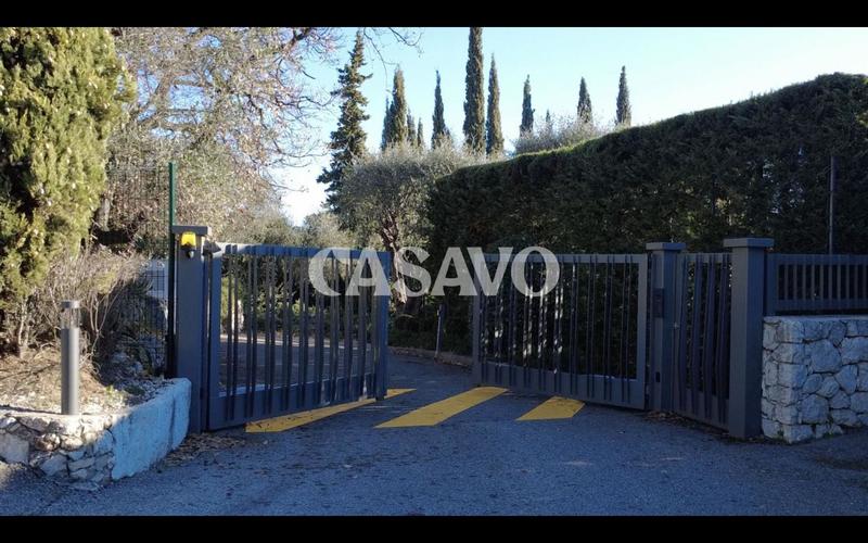 Terrain constructible - 3 337 m²