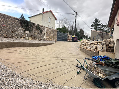 Maison - 191 m² - 8 pièces