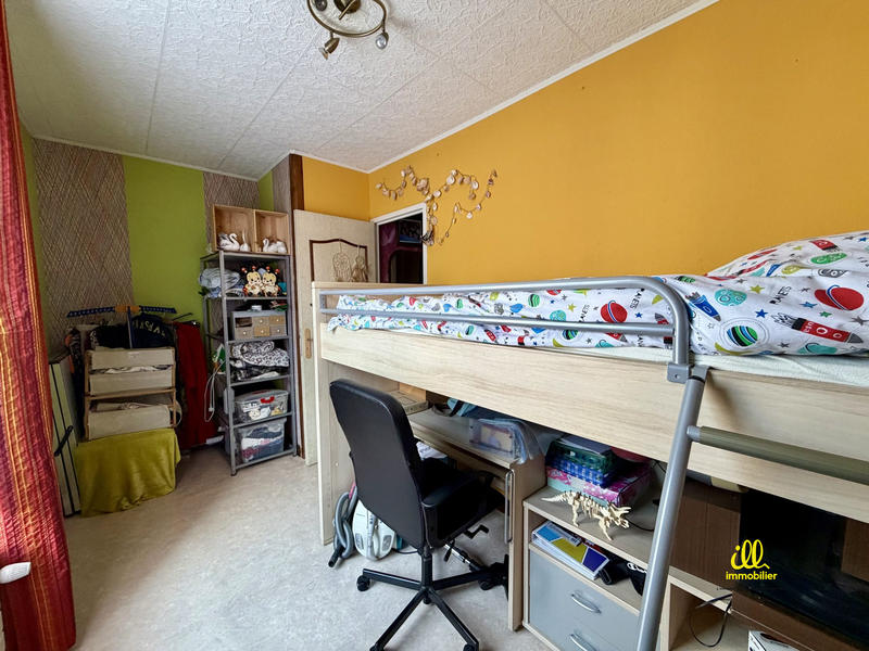 Maison - 88 m² - 5 pièces