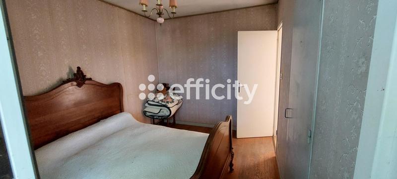 Maison - 80 m² - 5 pièces