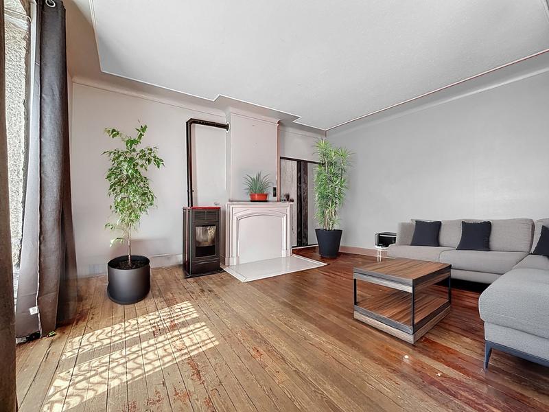 Maison - 117 m² - 7 pièces