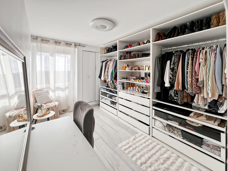 Appartement - 93 m² - 6 pièces