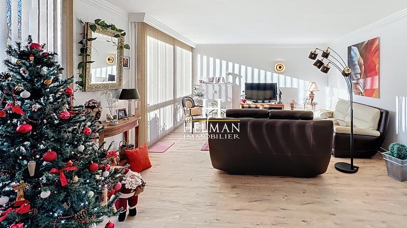 Appartement - 127 m² - 4 pièces