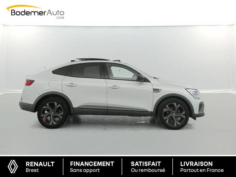 Renault Arkana E-Tech 145 - 21b R.S. Line