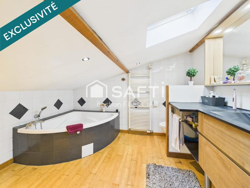 Maison - 107 m² - 4 pièces