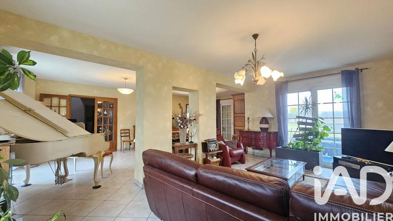 Maison - 191 m² - 7 pièces