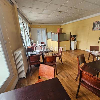 Local commercial - 832 m² - 14 pièces