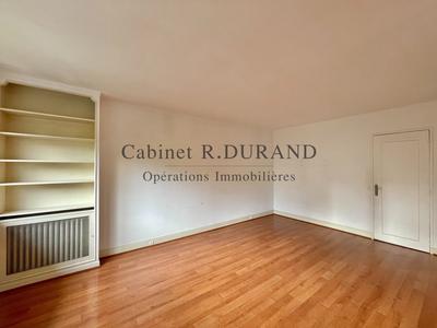 Appartement - 76 m² - 3 pièces