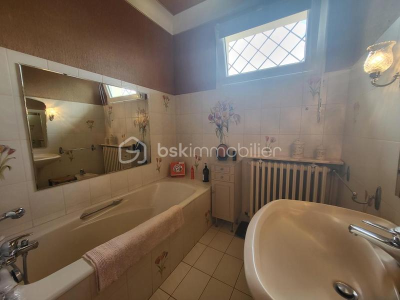 Maison - 158 m² - 5 pièces