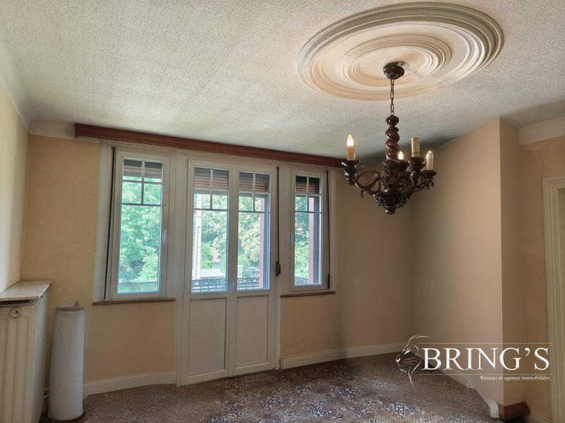 Maison - 164 m² - 7 pièces