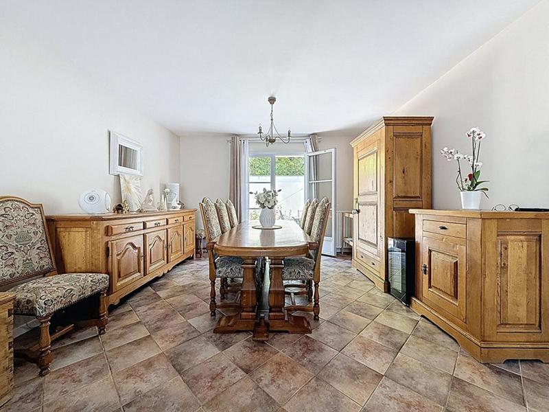 Maison - 177 m² - 6 pièces